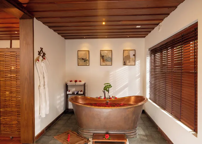 Spicetree Munnar Hotel Chinnakanal