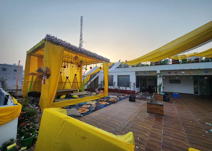 Hotel Anand Villa