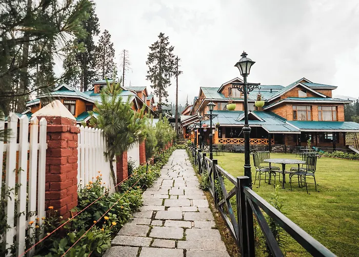 Heevan Retreat Gulmarg