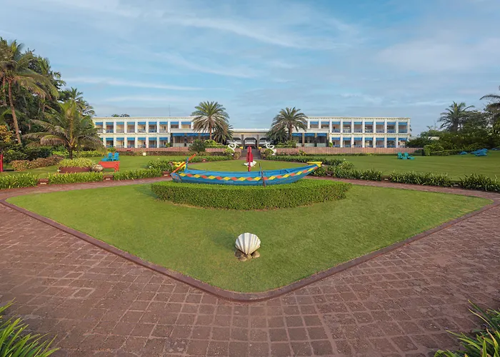 Mayfair Palm Beach Resort