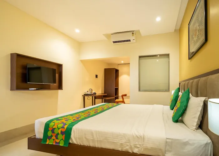 Treebo Elite Residency - 2 Kms From Railway Station