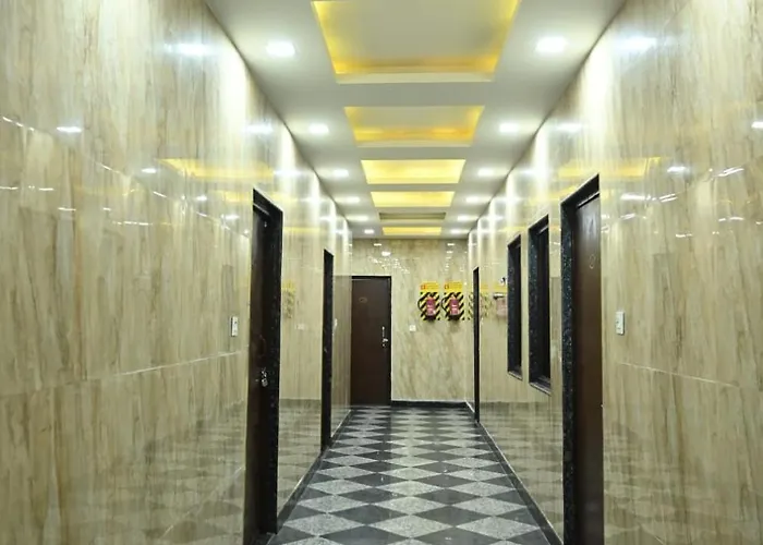 Hotel Amar Leela