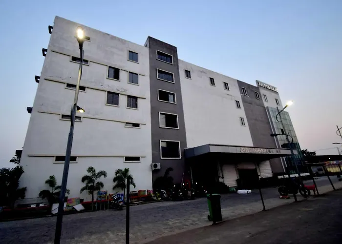 Oyo Flagship Bengal Inn