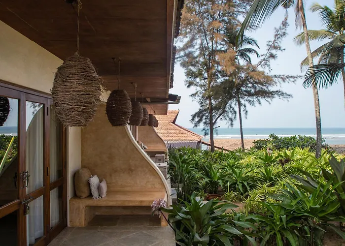 Vaayu Kula Mandrem Hotel