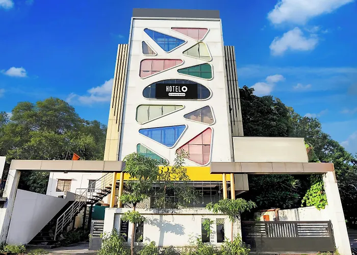 Super Hotel O Katol Road Friends Colony Nagpur