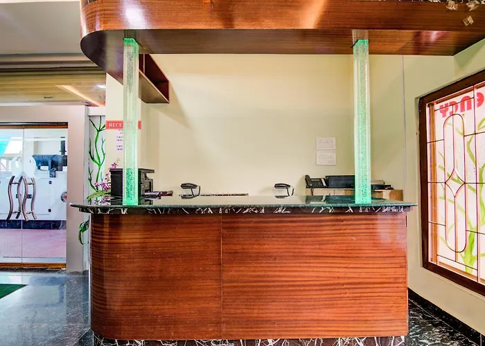 Hotel O V Knot Residency