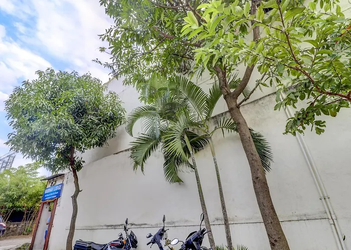 Spot On Vaibhav Residency