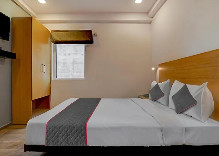 Collection O Hotel Shivam Inn