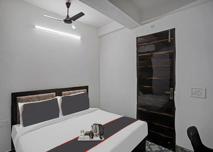 Hotel O Sk Residency Rohini Delhi 