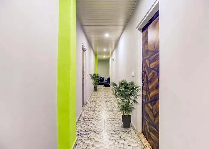 Hotel O Colour