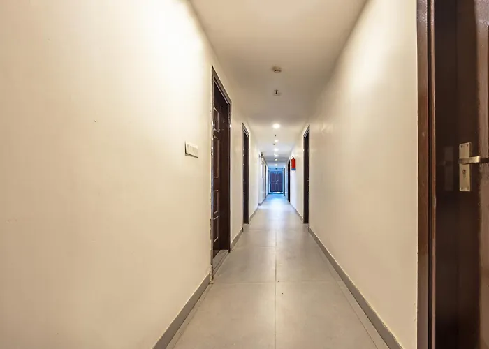 Hotel Red York Noida