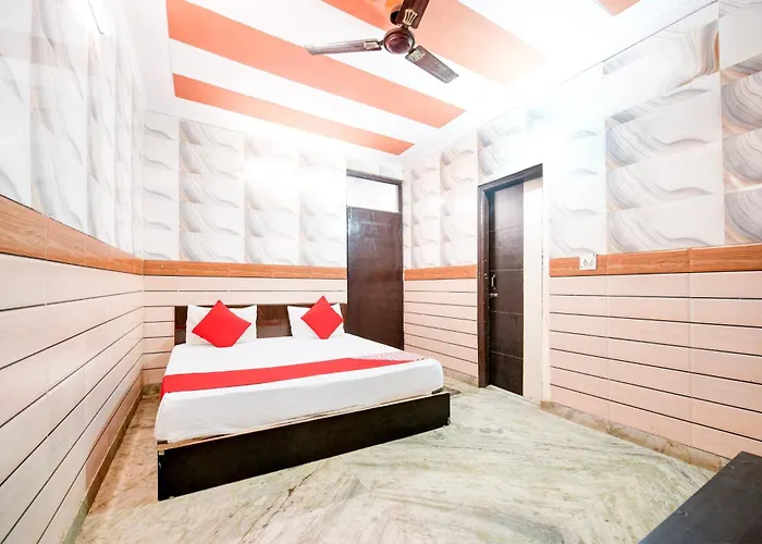 Hotel O Granville New Delhi