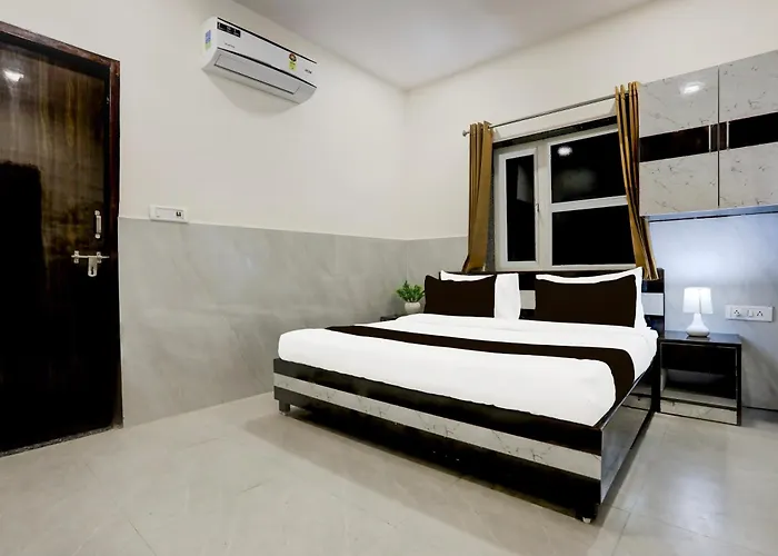 Hotel O Amazing House Delhi 
