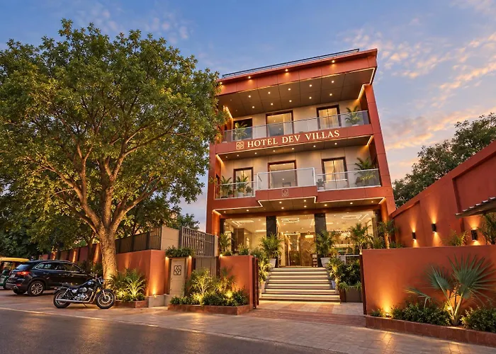 Hotel Dev Vilas , Agra