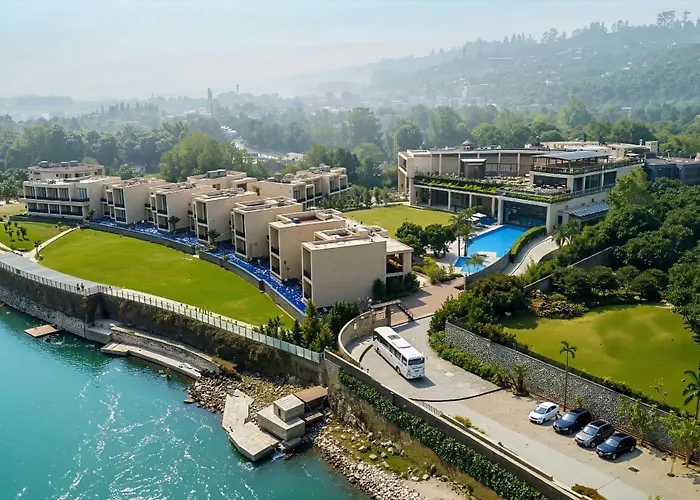 Jim Corbett Marriott Resort & Spa Ramnagar 