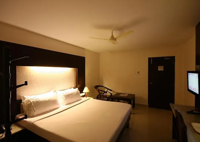 Hotel Crescent Crest Sriperumbudur