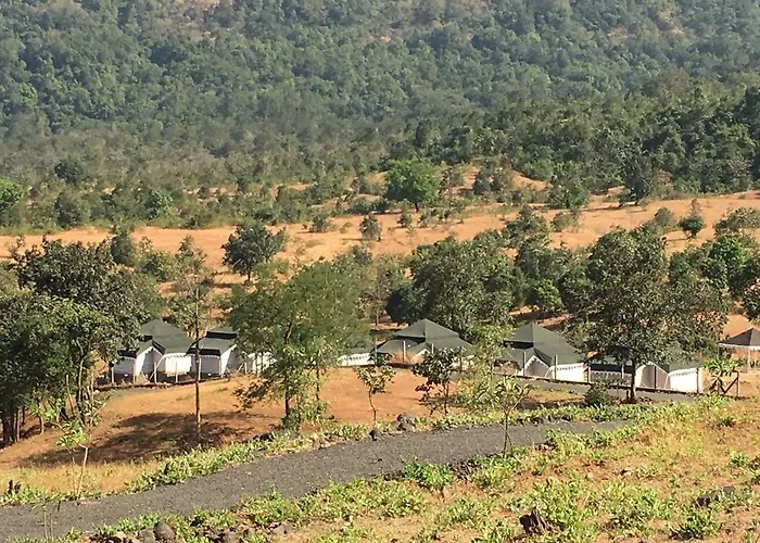 Jamrung Hillside Camping