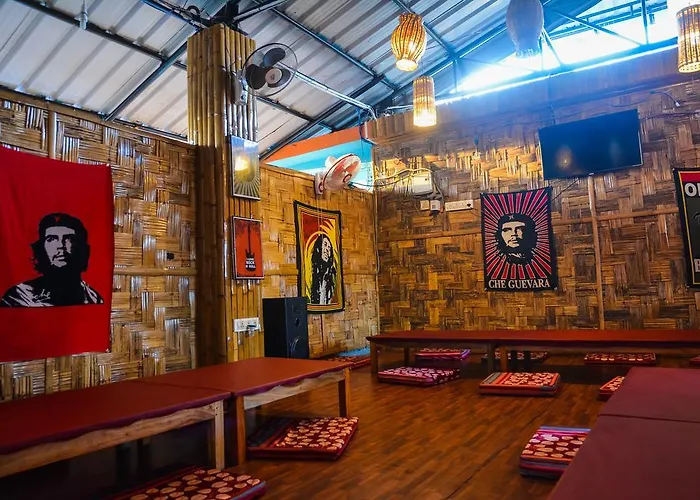 Hotel Lalaji Bayview