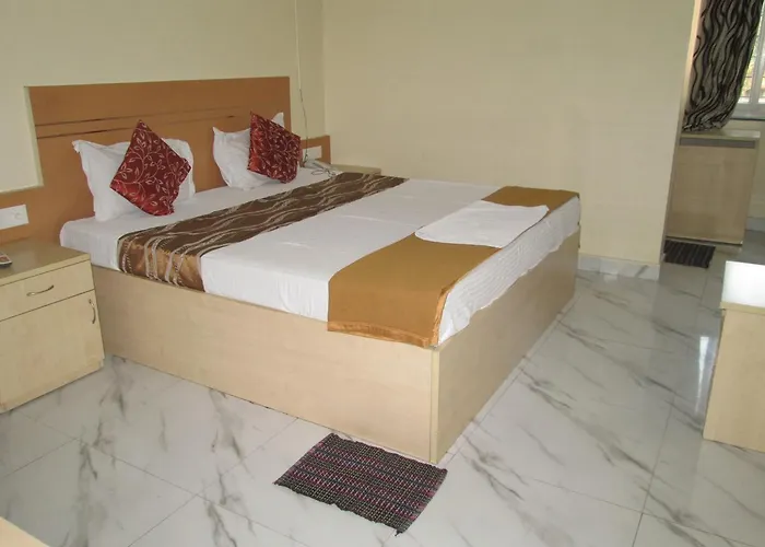 Oyo 13494 Hotel Nakshatra Inn Hyderabad
