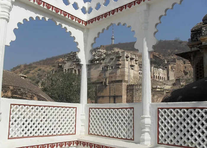 Haveli Taragarh Palace