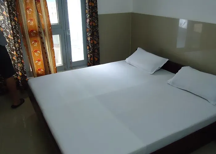 Hotel Green View Jammu