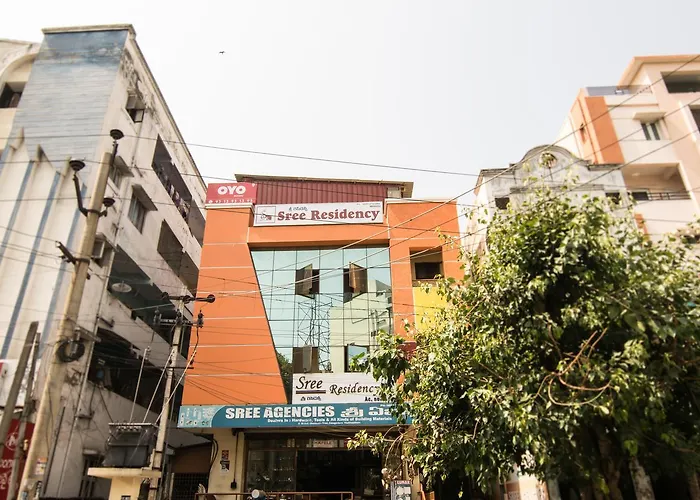 Super Oyo Hotel O Allipuram Near Railway Station