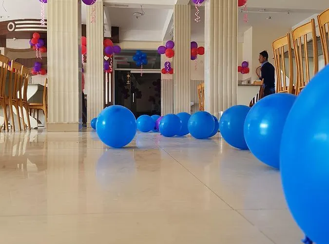 Bishal Palace Hotel