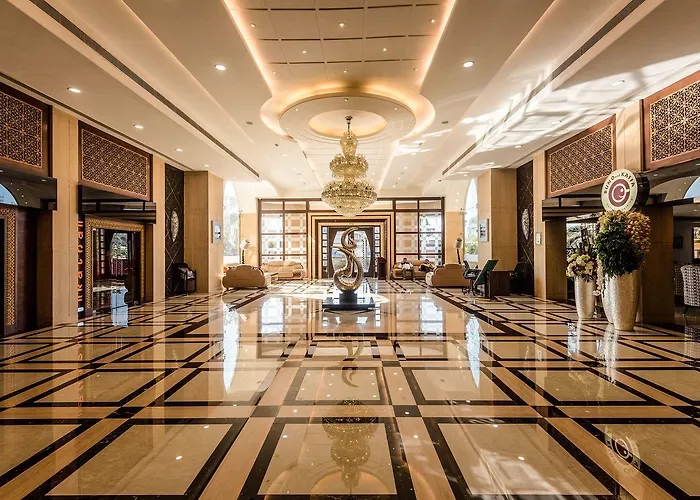 Golden Chariot Vasai Hotel