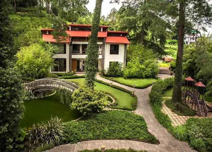 Imperial Heights Hotel Almora