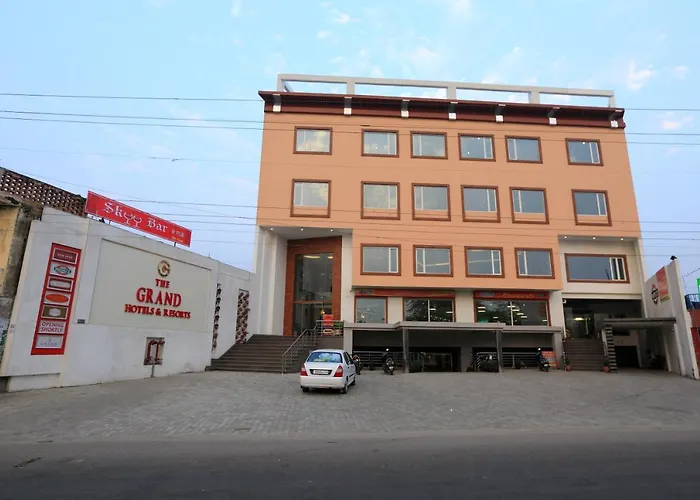 Grand Hotel Nawanshahr