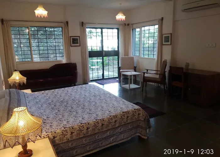 Isai Ambalam Guest House
