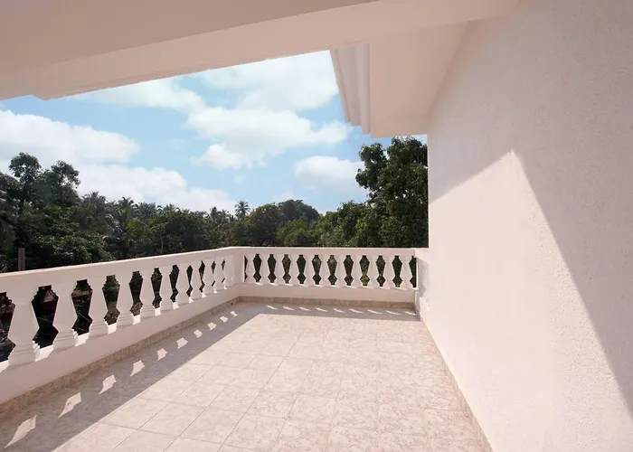 Resort Paloma De Goa