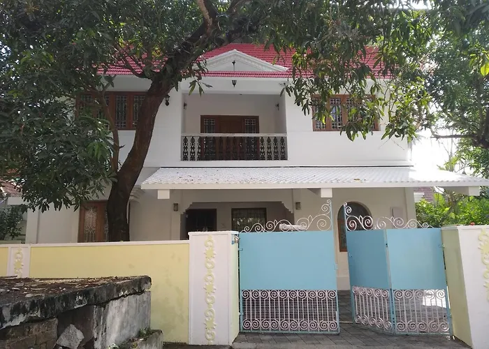 Casa Feliz Bed & Breakfast Fort Kochi