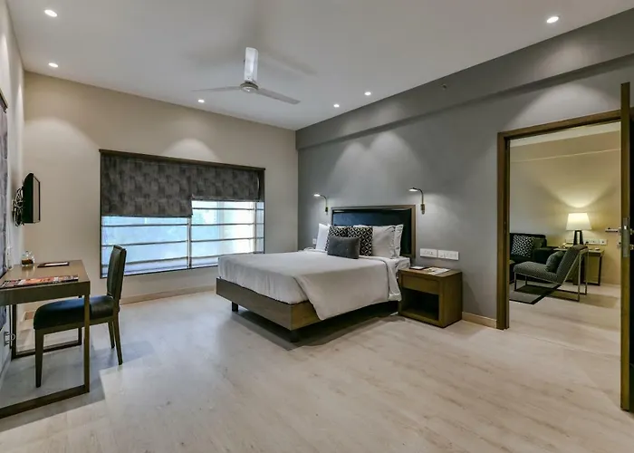 Sun-N-Sand Suites, Shirdi