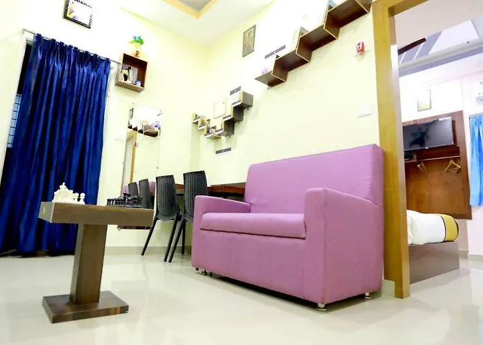 Base9 Hotel - Cochin Airport