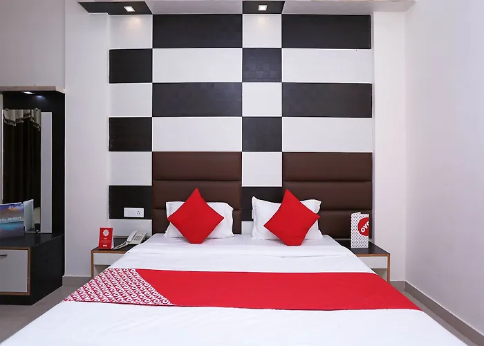 Oyo 15643 Laxmi Sadan Residency Hotel Haridwar