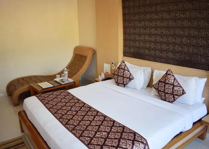 Hotel Mangalam Bhuj