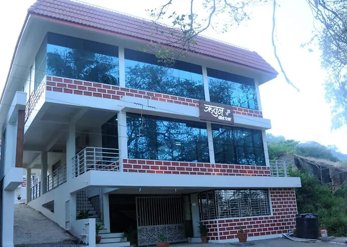 Rutu'S Holidays Resort Panhala