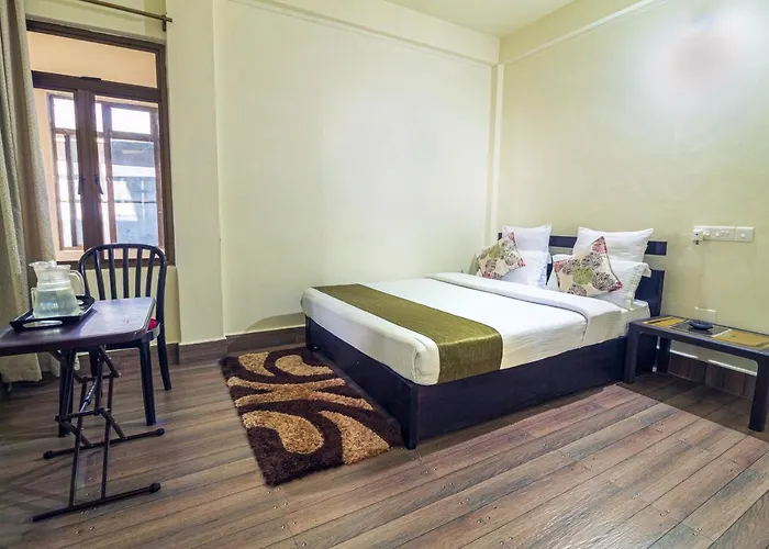 7 Sisters Falls View Inn