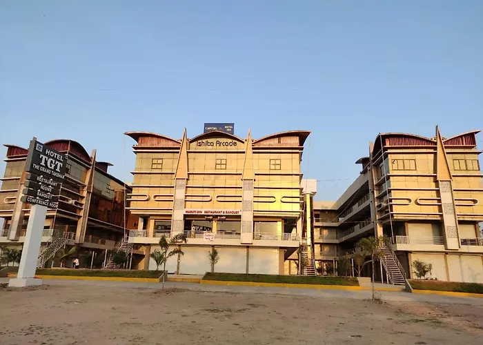 The Grand Takshak Hotel