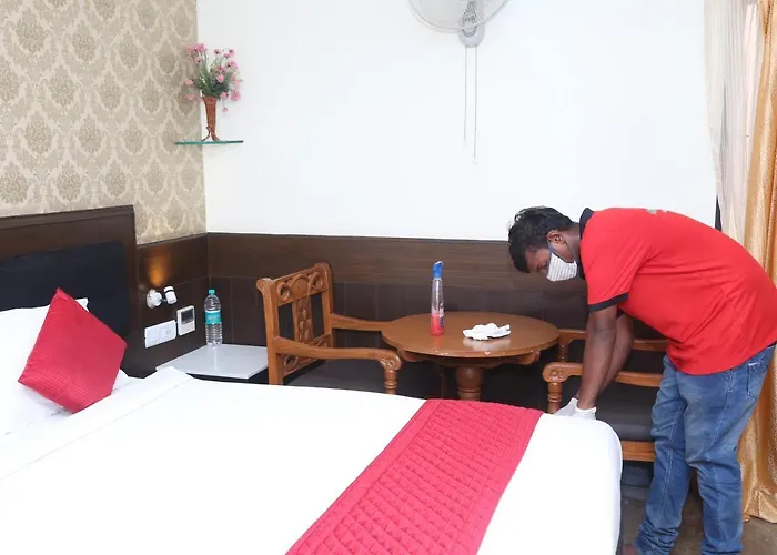 Hotel Sumi Palace